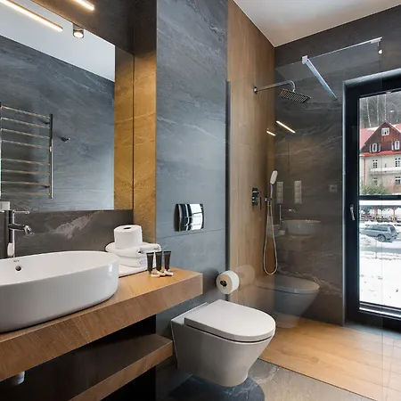 Hotel apartamentowy Park Zdrój 3*